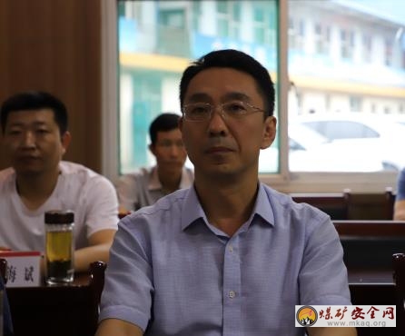 香源煤業(yè)順利通過安全設(shè)施驗(yàn)收