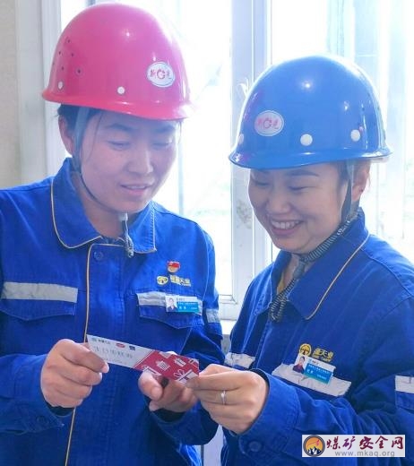天業(yè)集團(tuán)電石產(chǎn)業(yè)工會關(guān)愛服務(wù)職工零距離