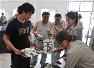 神華寧煤集團(tuán)煤化工分公司公管處清香羊肉送一線助推大檢修