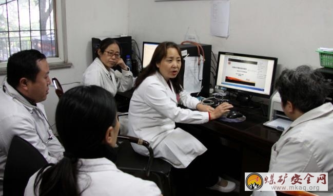 加強業(yè)務學習 建立學習型科室