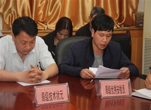 董礦分公司召開(kāi)“學(xué)習(xí)勞模精神 助力降本增效”座談交流會(huì)