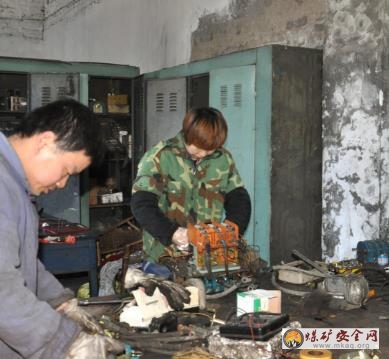 鶴煤三礦小技改降本效率