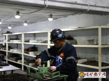 同煤集團(tuán)永定莊煤業(yè)公司努力提高廢舊物資的“含金量”