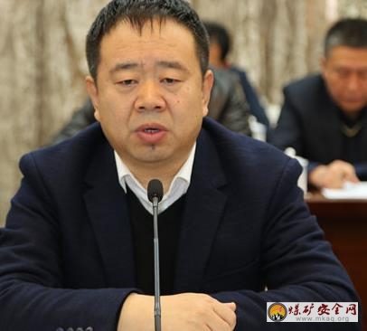 西山煤電12月安全會：關(guān)鍵時期看干部 沖刺階段保安全