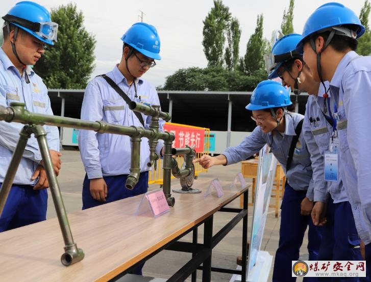崗位練兵強(qiáng)技能 以賽促學(xué)保安全  天業(yè)集團(tuán)天辰化工廠舉行首輪“壯麗70年 奮斗新時(shí)代”技能大賽