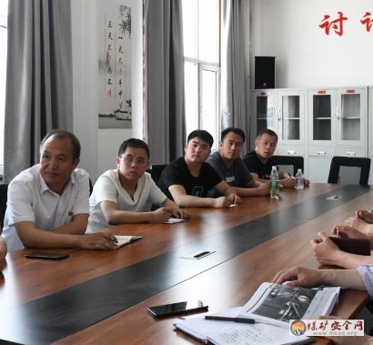 潞安集團(tuán)李村煤礦：加強(qiáng)培訓(xùn)學(xué)習(xí) 夯實(shí)基礎(chǔ)能力