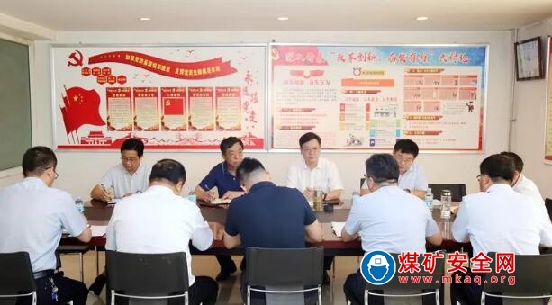 楊尊獻(xiàn)赴山西商討合作事宜并看望外部開(kāi)發(fā)干部職工