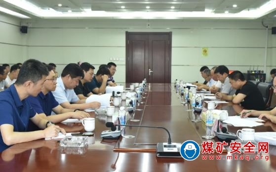 市應(yīng)急管理局檢查組到潞安集團李村煤礦進行檢查指導(dǎo)