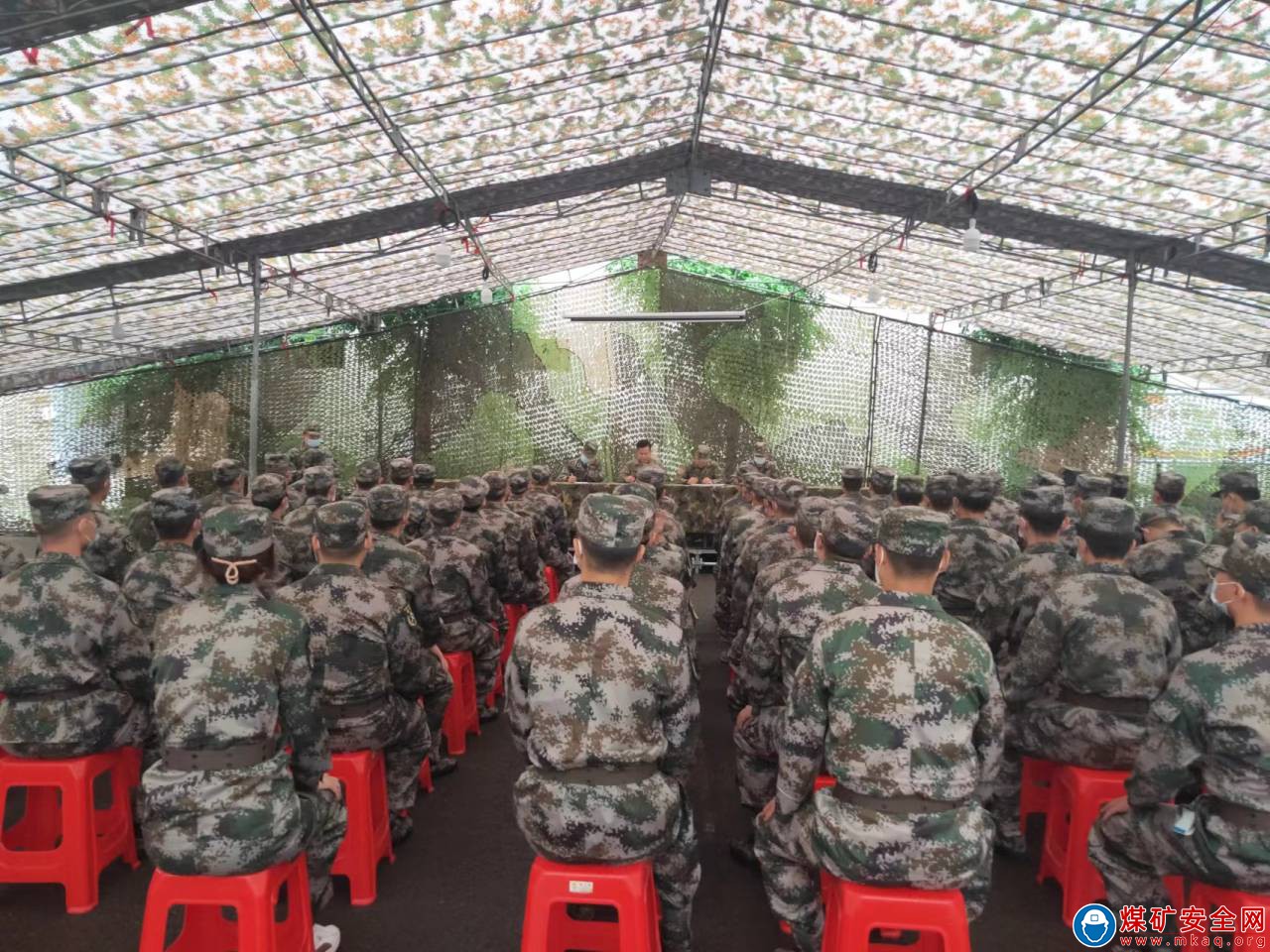 川煤華榮能源救消總隊華鎣山分隊參加廣安軍分區(qū)2022年度“民兵應急”集中輪訓