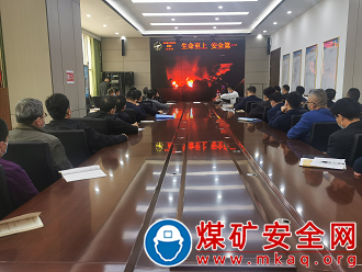 居安思危??防患未然   山東裕隆礦業(yè)集團(tuán)唐陽(yáng)煤礦舉辦地面消防專(zhuān)項(xiàng)培訓(xùn)