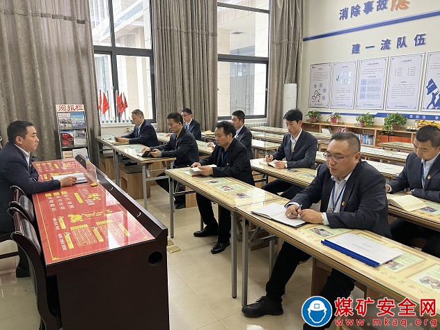 中能袁大灘礦業(yè)綜掘一隊(duì)：提升機(jī)電運(yùn)輸管理??助推安全防線