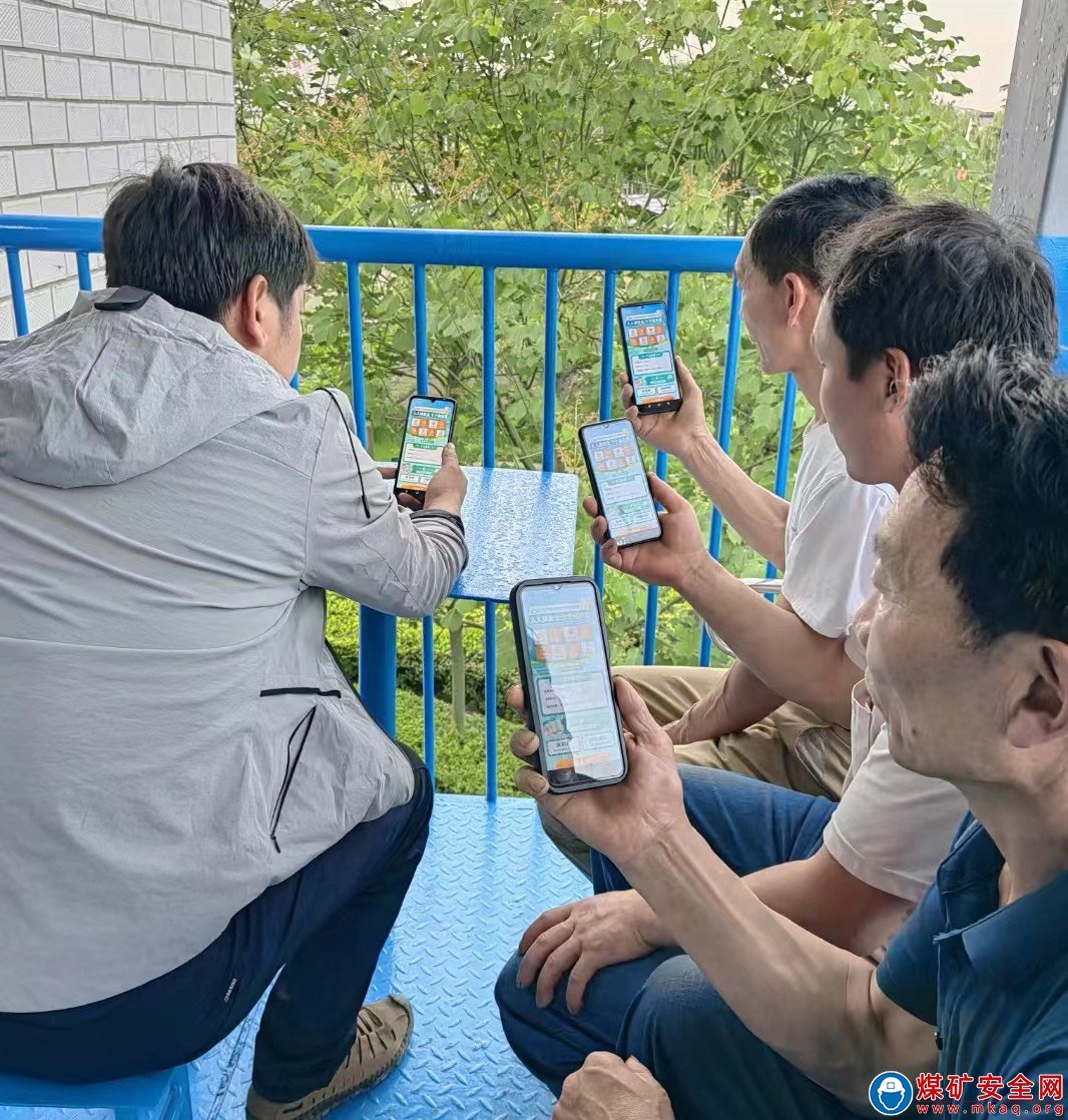 河南能源義煤公司石壕煤礦：對(duì)標(biāo)學(xué)習(xí)促提升