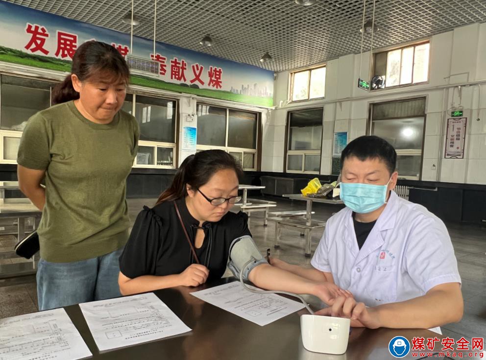 河南能源義煤公司石壕煤礦：用心呵護  從心出發(fā)
