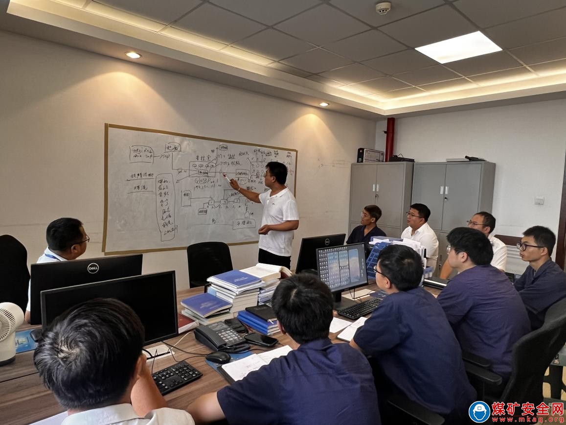 中能袁大灘礦業(yè)開展智能化管理培訓，保障系統(tǒng)穩(wěn)定運行