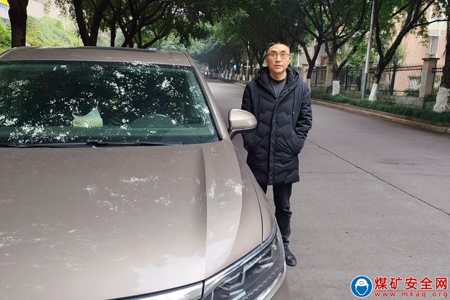 趙友進(jìn)：十年堅(jiān)守，平凡崗位綻光芒